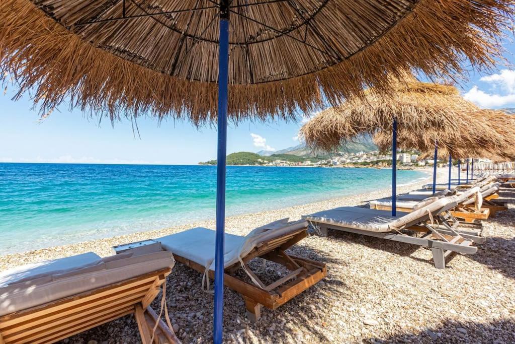 Potam'sea Bliss 4 - Front, Sun Beds & Parking * Himara